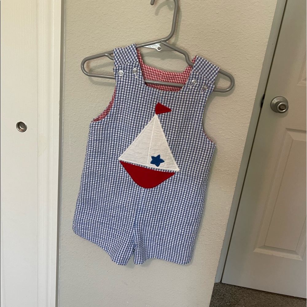 Reversible Jon Jon size 12m Bailey boys